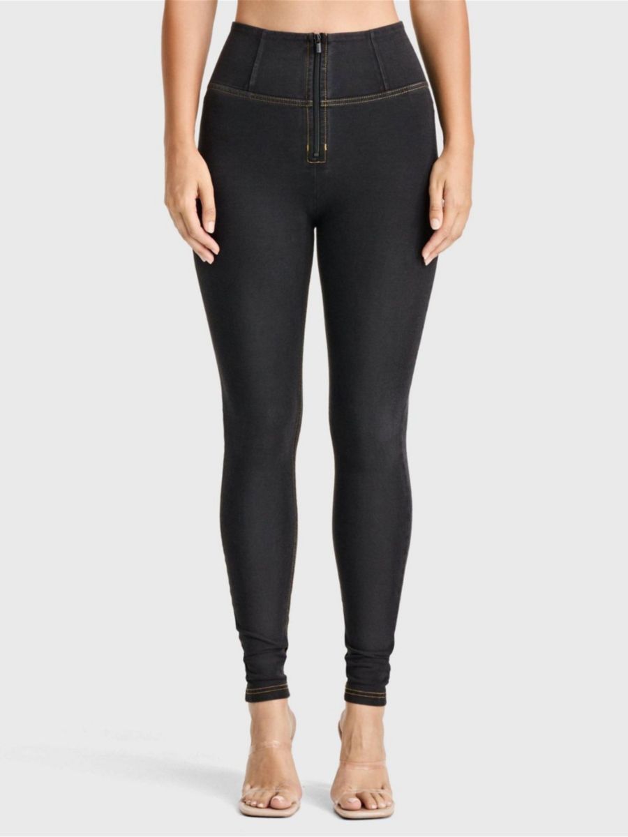 Женские облегающие джинсы с высокой посадкой Freddy, Black
Женские облегающие джинсы с высокой посадкой Freddy, Black