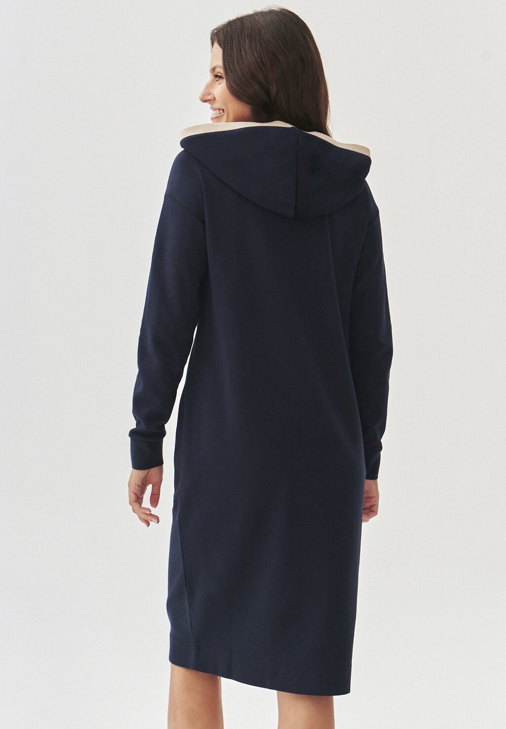 Повседневное платье JADE TATUUM, темно-синий
Повседневное платье JADE TATUUM, темно-синий