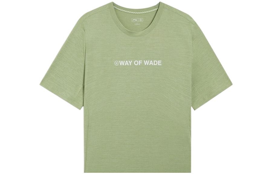 Футболка Wade Collection для мужчин Lining, зеленый
Футболка Wade Collection для мужчин Lining, зеленый