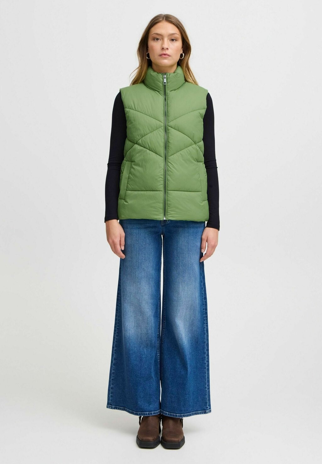 Жилет IHZORANA WA ICHI, зеленый
Жилет IHZORANA WA ICHI, зеленый