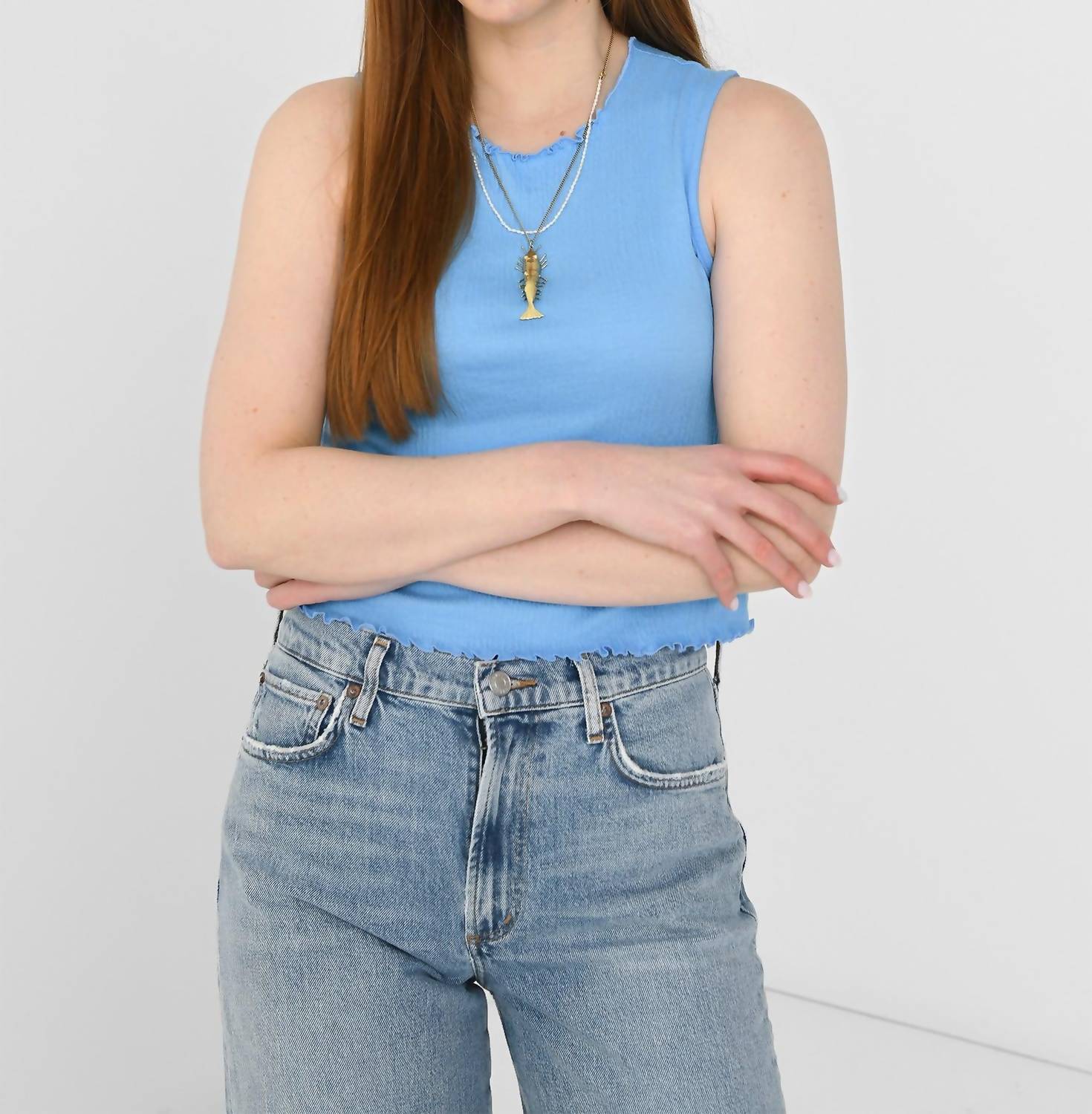 Майка с высоким воротом Crinkle в цвете Carolina Blue REDONE
Майка с высоким воротом Crinkle в цвете Carolina Blue REDONE