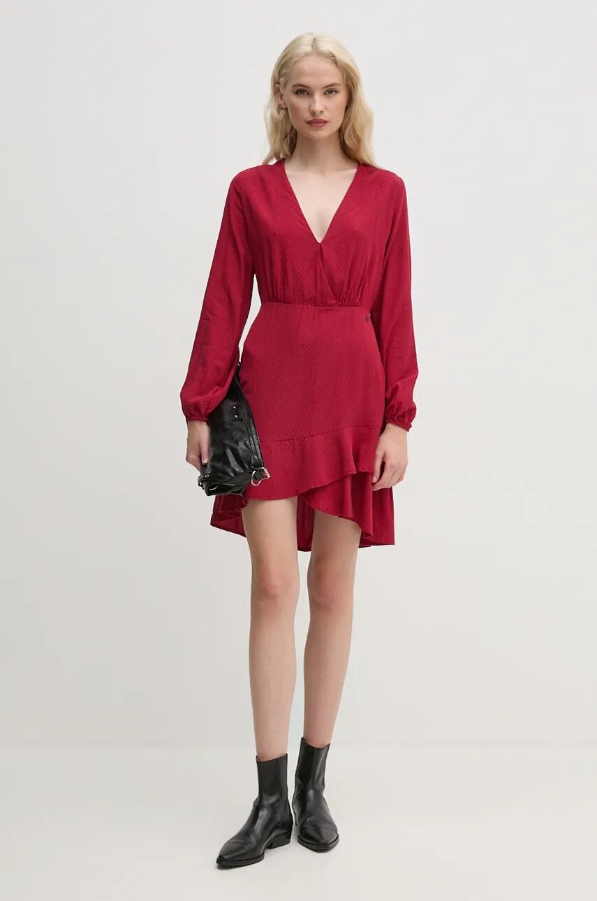 Платье Pepe Jeans KENDALL, красный
Платье Pepe Jeans KENDALL, красный