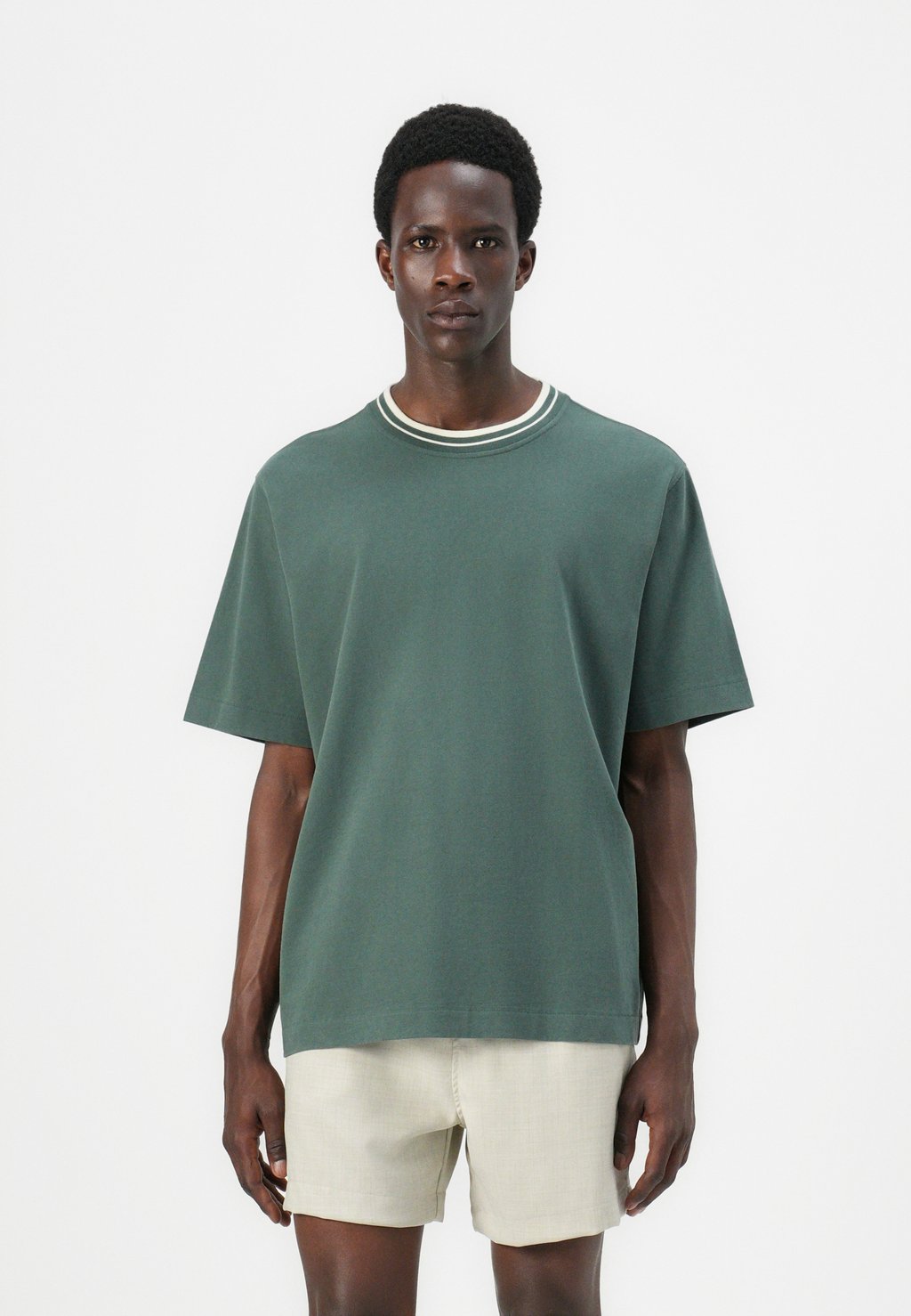 Базовая футболка TIPPING Abercrombie & Fitch, зеленый
Базовая футболка TIPPING Abercrombie & Fitch, зеленый