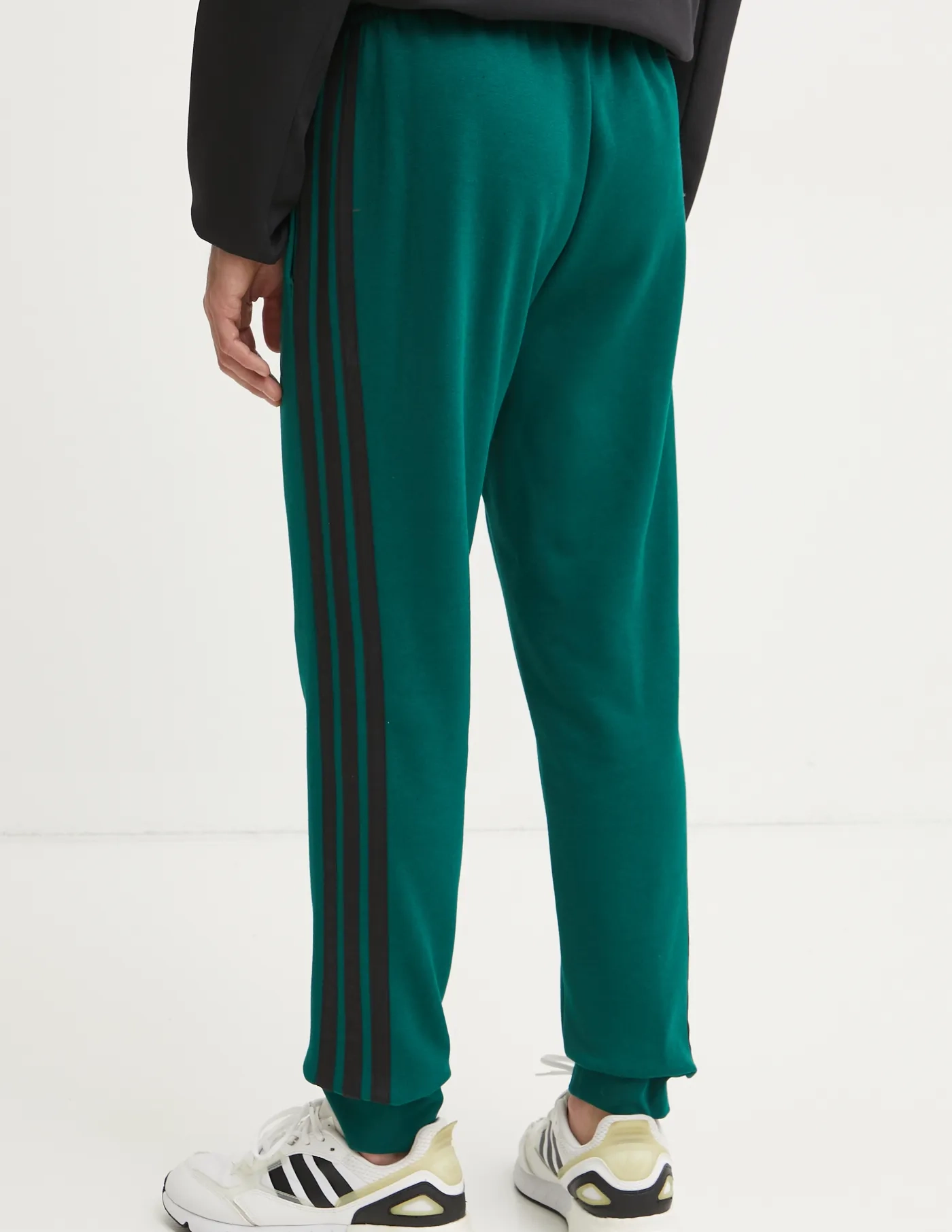 Спортивные брюки Essentials adidas, зеленый
Спортивные брюки Essentials adidas, зеленый