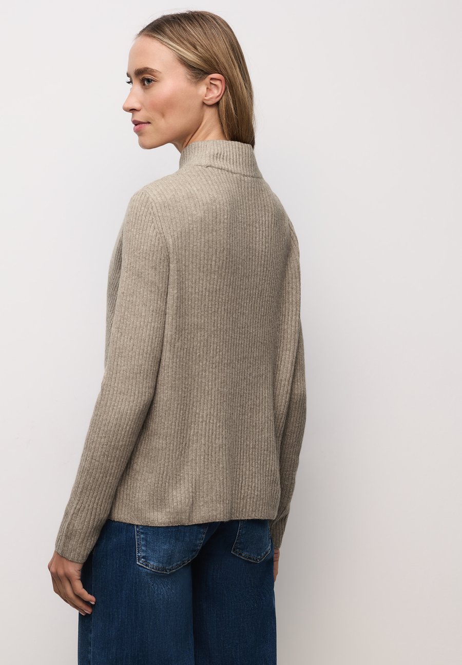 Джемпер Street One SOFTER, Beige/Taupe
Джемпер Street One SOFTER, Beige/Taupe