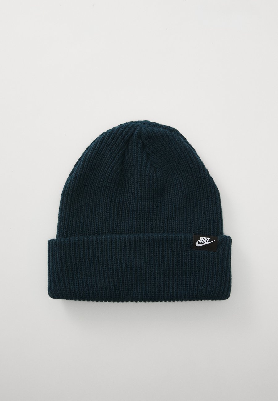 Шапка Nike Sportswear TERRA BEANIE UNISEX, Armory Navy/Blue
Шапка Nike Sportswear TERRA BEANIE UNISEX, Armory Navy/Blue