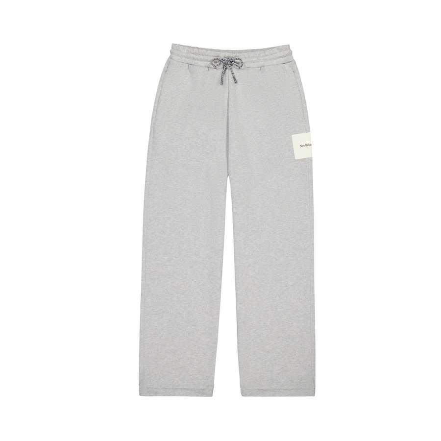 Серые повседневные брюки NB Unisex Medium Gray New Balance, серый
Серые повседневные брюки NB Unisex Medium Gray New Balance, серый