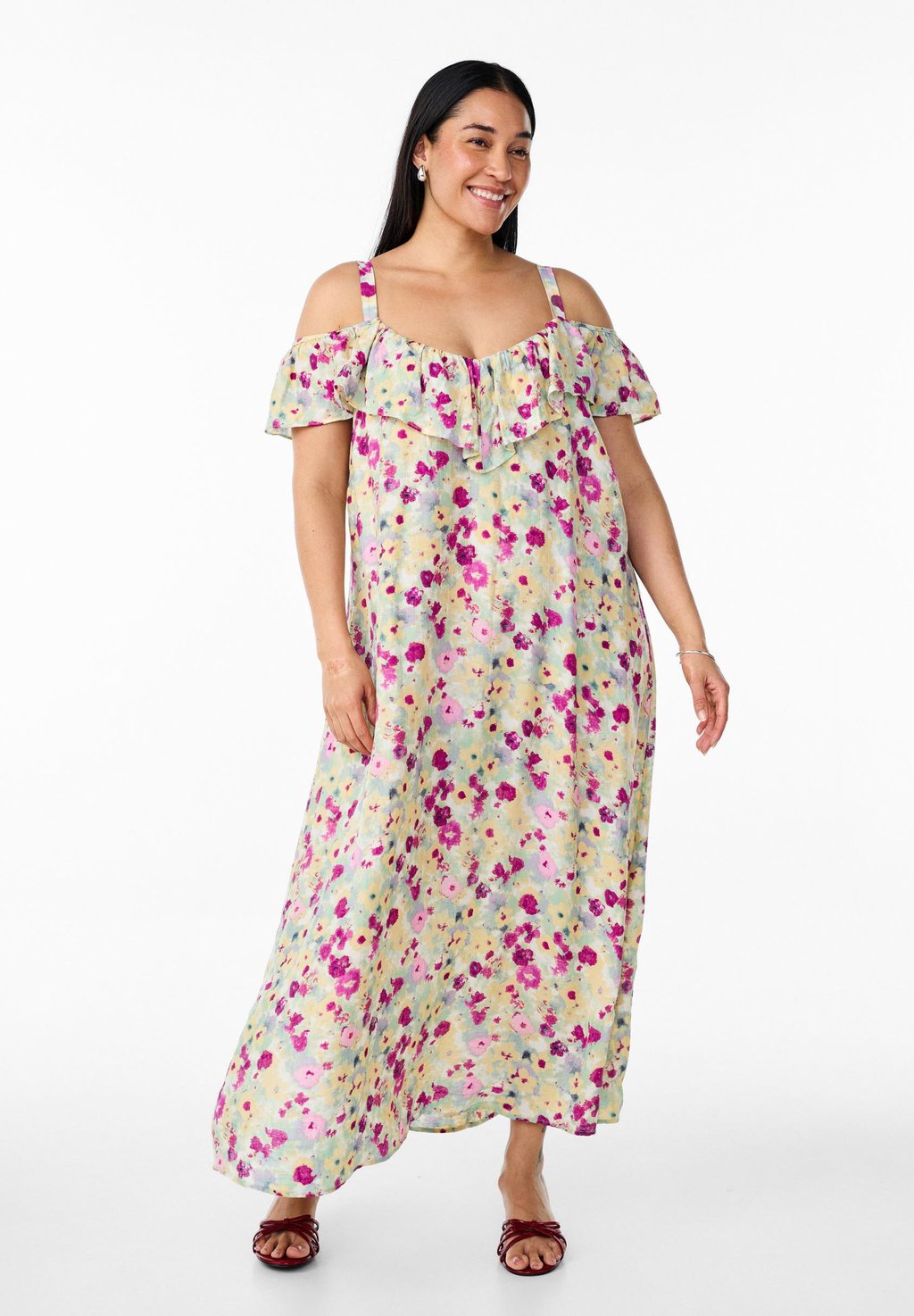 Платье макси BLUMIGES MIT SCHULTER RÜSCHEN Zizzi, кремовый
Платье макси BLUMIGES MIT SCHULTER RÜSCHEN Zizzi, кремовый