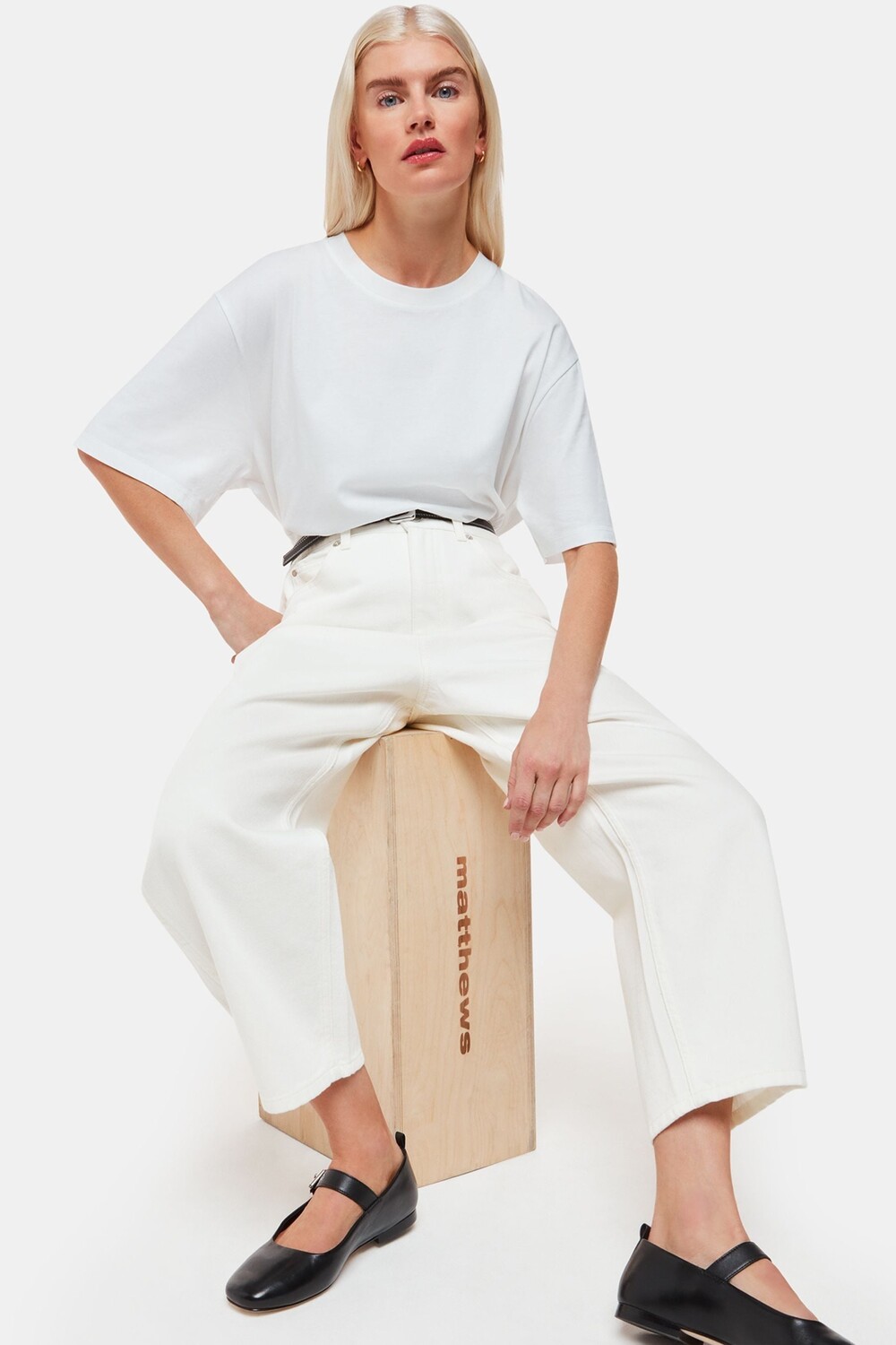 Миниатюрные аутентичные джинсы-бочонки Whistles, белый
Миниатюрные аутентичные джинсы-бочонки Whistles, белый