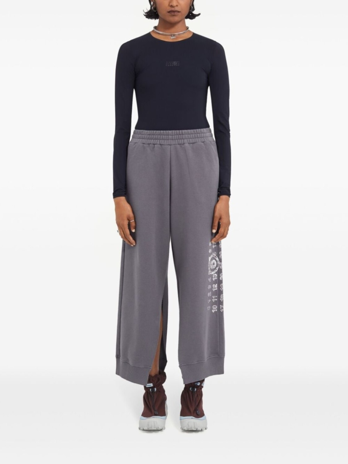MM6 Maison Margiela спортивные штаны из джерси, серый
MM6 Maison Margiela спортивные штаны из джерси, серый