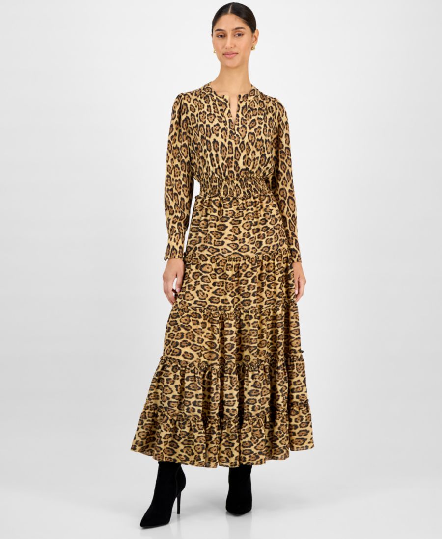 Женское длинное платье с животным принтом и разрезом на шее T Tahari, Leopard Print
Женское длинное платье с животным принтом и разрезом на шее T Tahari, Leopard Print