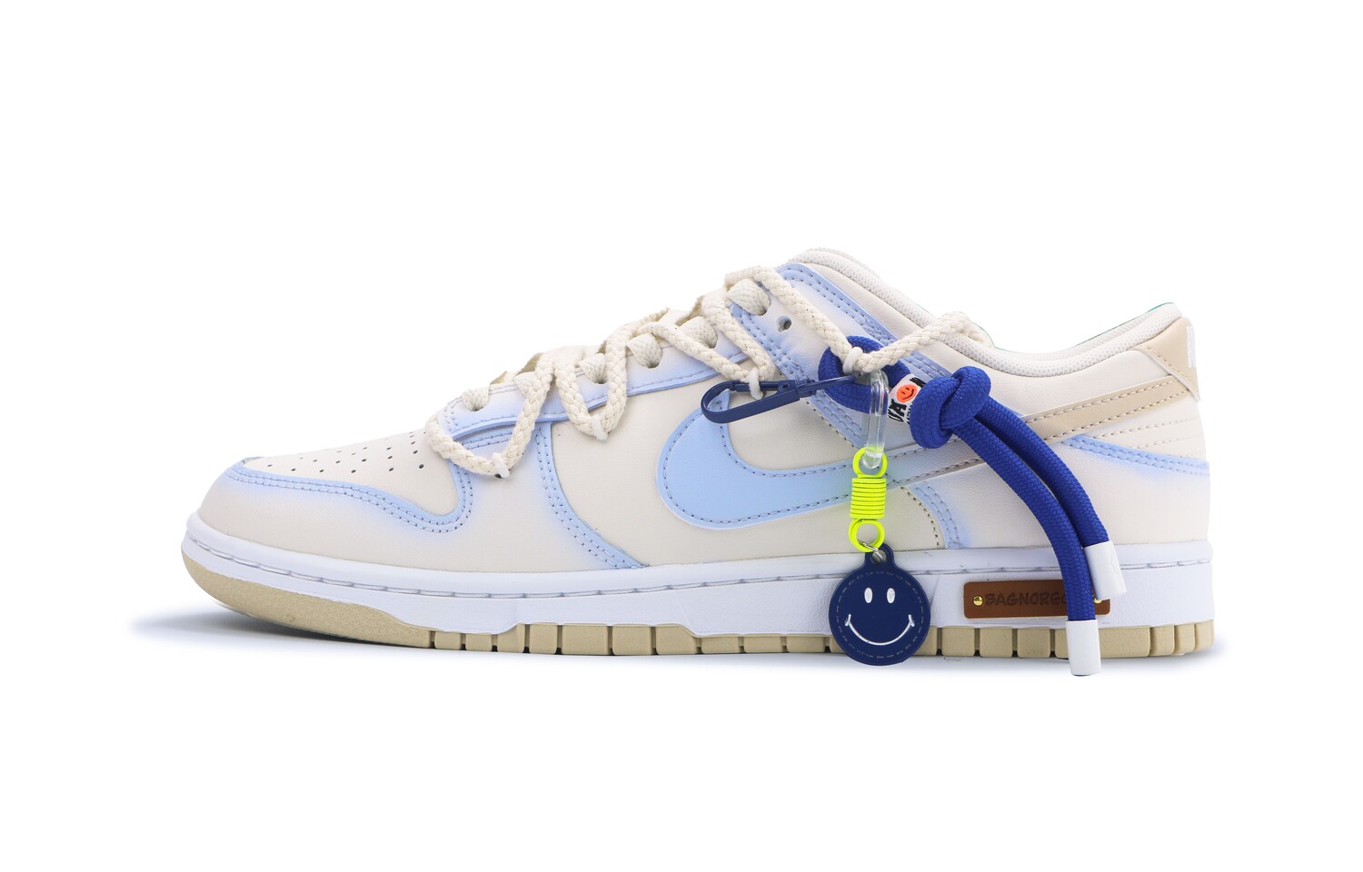 Кроссовки Nike Dunk Skateboarding Shoes Men Low-top White/blue-violet, белый/синий/фиолетовый
Кроссовки Nike Dunk Skateboarding Shoes Men Low-top White/blue-violet, белый/синий/фиолетовый