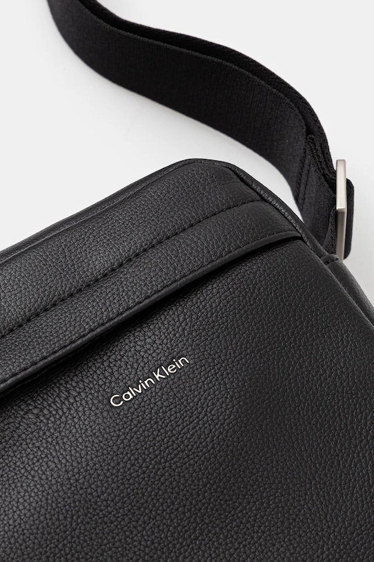 Сумка Calvin Klein, черный
Сумка Calvin Klein, черный