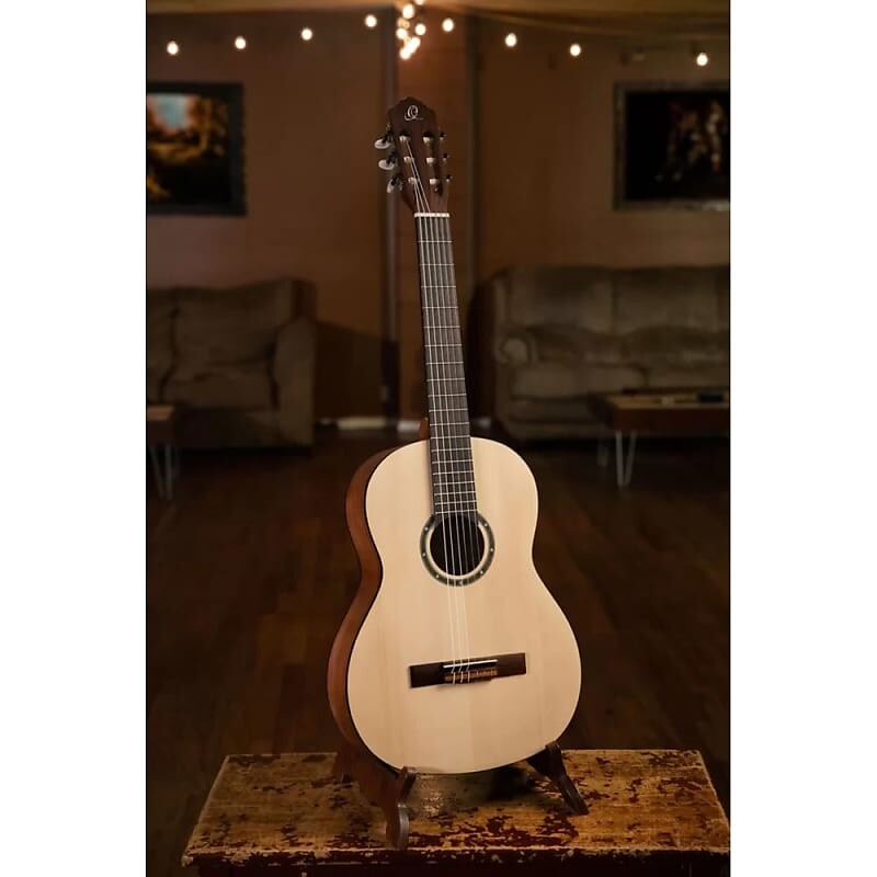 Акустическая гитара Ortega Family Series Pro Full-Size Guitar Spruce Top Natural - R55
Акустическая гитара Ortega Family Series Pro Full-Size Guitar Spruce Top Natural - R55