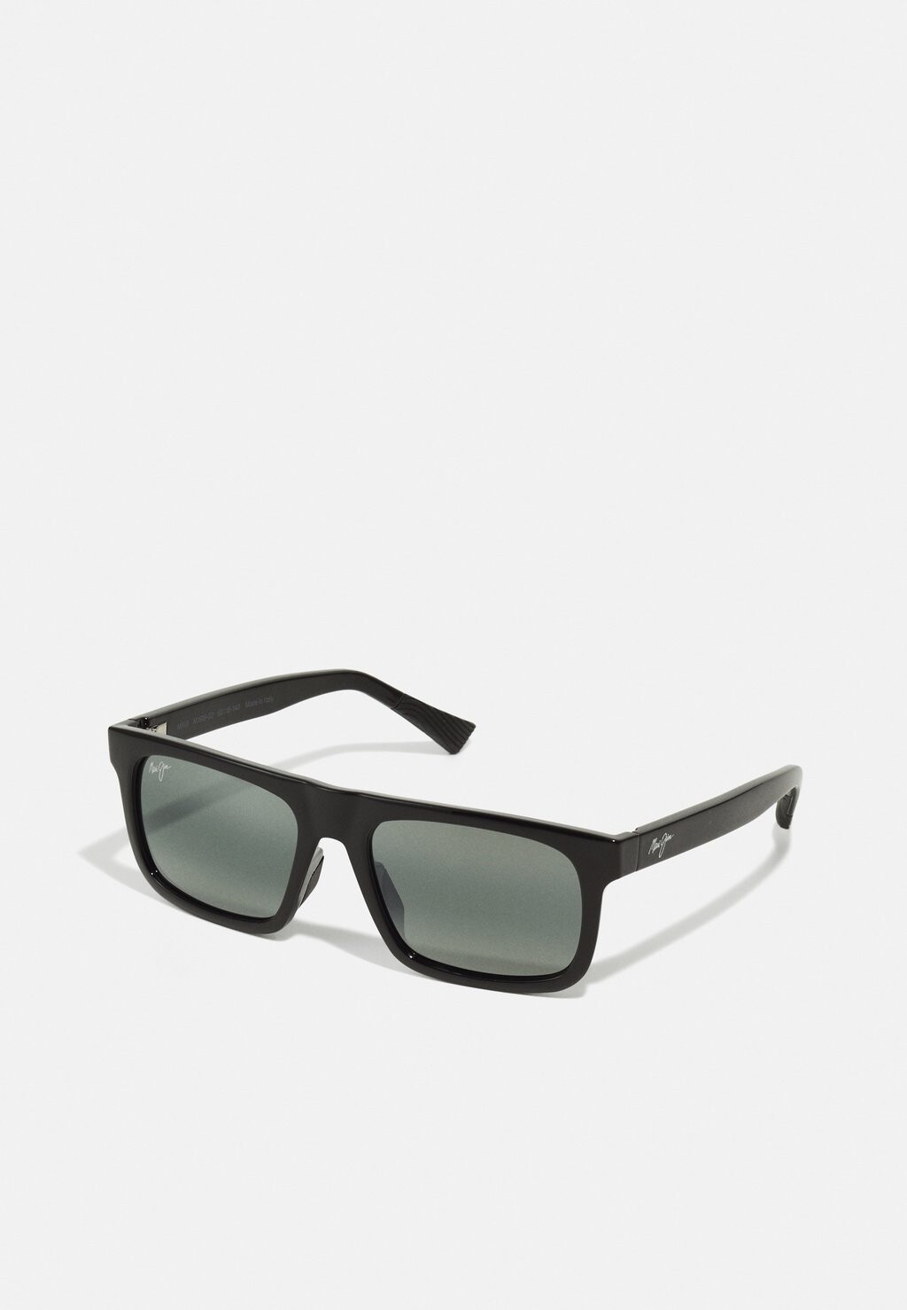 Солнцезащитные очки Maui Jim, цвет black/grey
Солнцезащитные очки Maui Jim, цвет black/grey