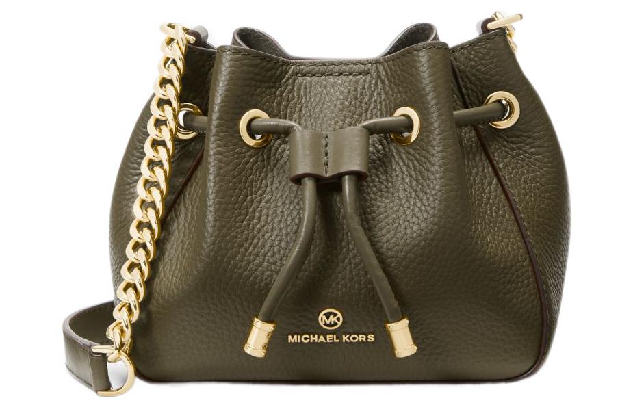 Сумка-ведро из личиевой зернистой кожи Маленькая накладная через плечо Оливково-зеленая MICHAEL KORS
Сумка-ведро из личиевой зернистой кожи Маленькая накладная через плечо Оливково-зеленая MICHAEL KORS