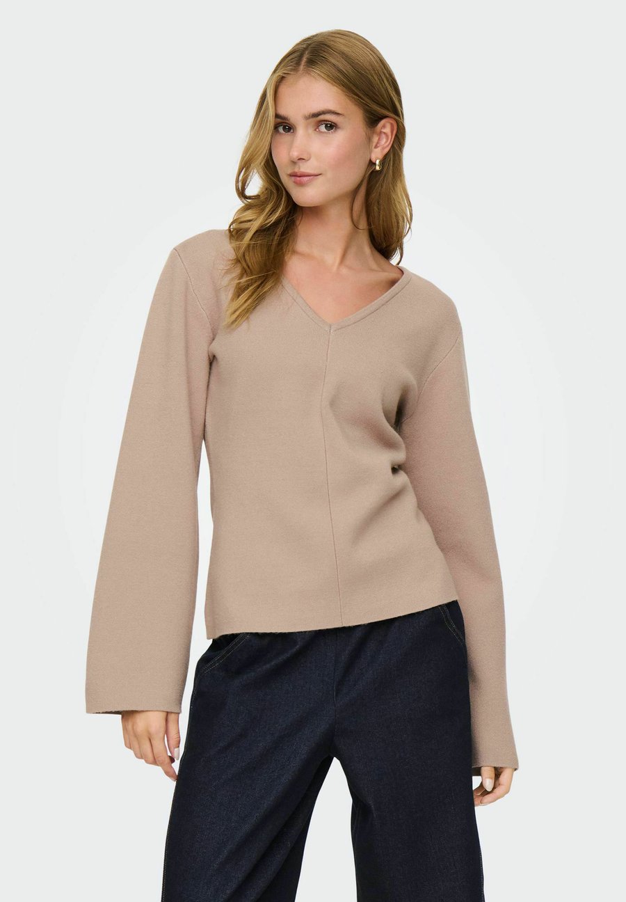 Джемпер ONLY ONLVIOLA, Mocha Meringue/Light Brown
Джемпер ONLY ONLVIOLA, Mocha Meringue/Light Brown