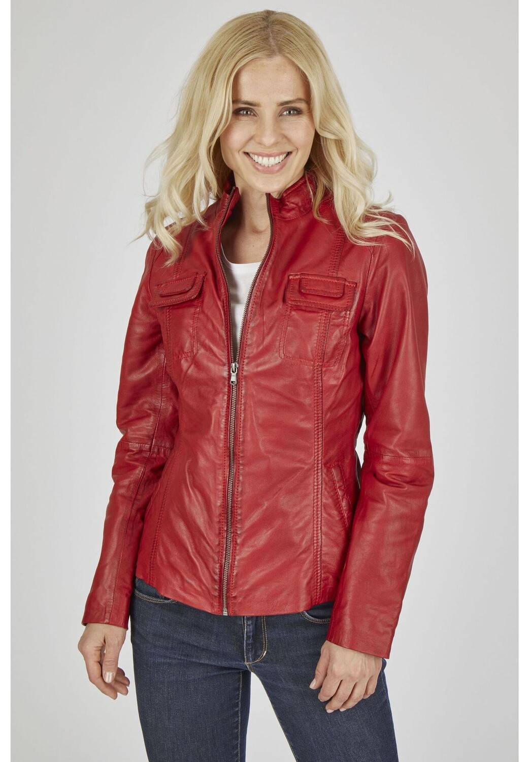 Кожаная куртка Fema 7eleven, красный
Кожаная куртка Fema 7eleven, красный