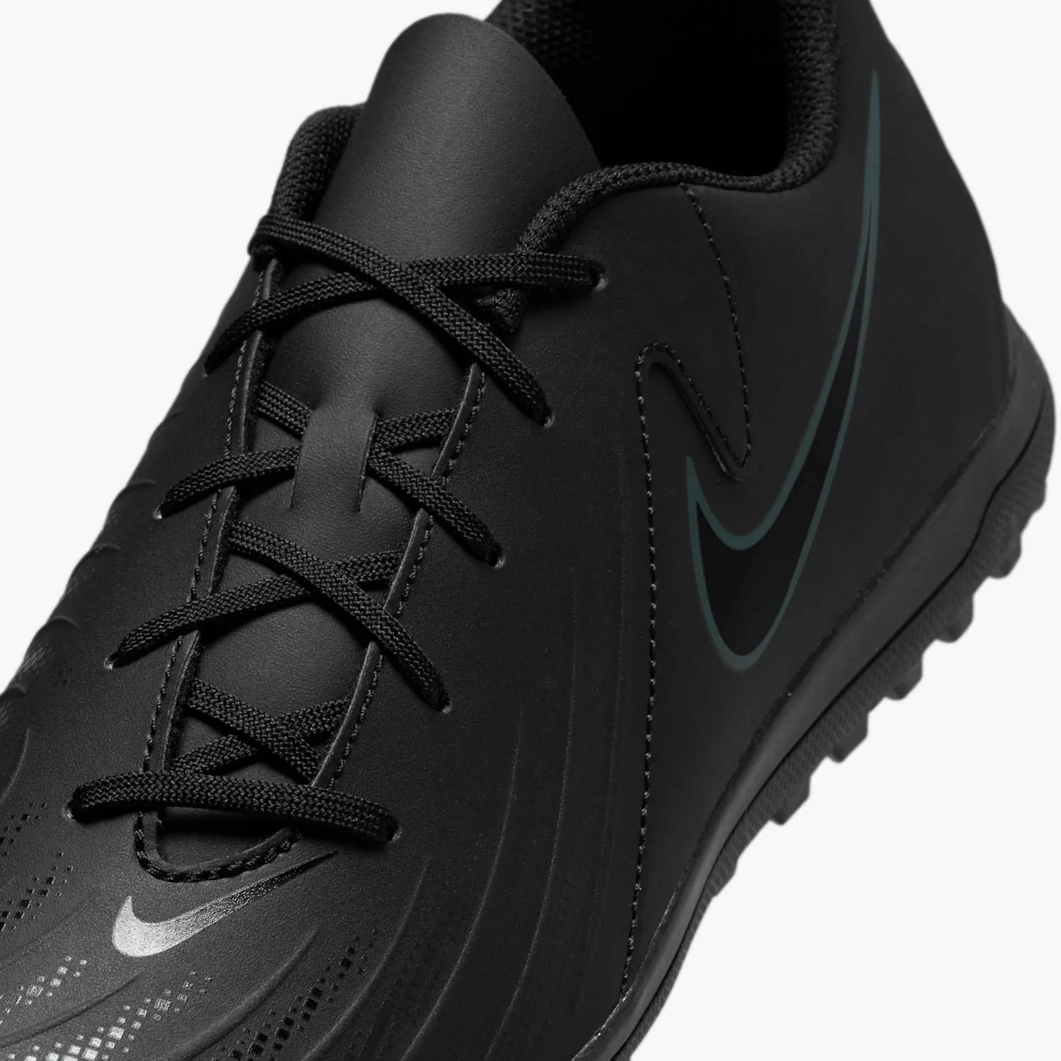 Бутсы для футбола мужские Nike Phantom Gx II Club Tf, черный
Бутсы для футбола мужские Nike Phantom Gx II Club Tf, черный