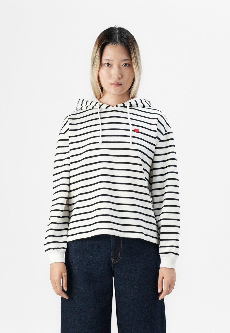 Худи Pieces PCCHILLI HOODIE STRIPES, Cloud Dancer/Black/Off-White
Худи Pieces PCCHILLI HOODIE STRIPES, Cloud Dancer/Black/Off-White