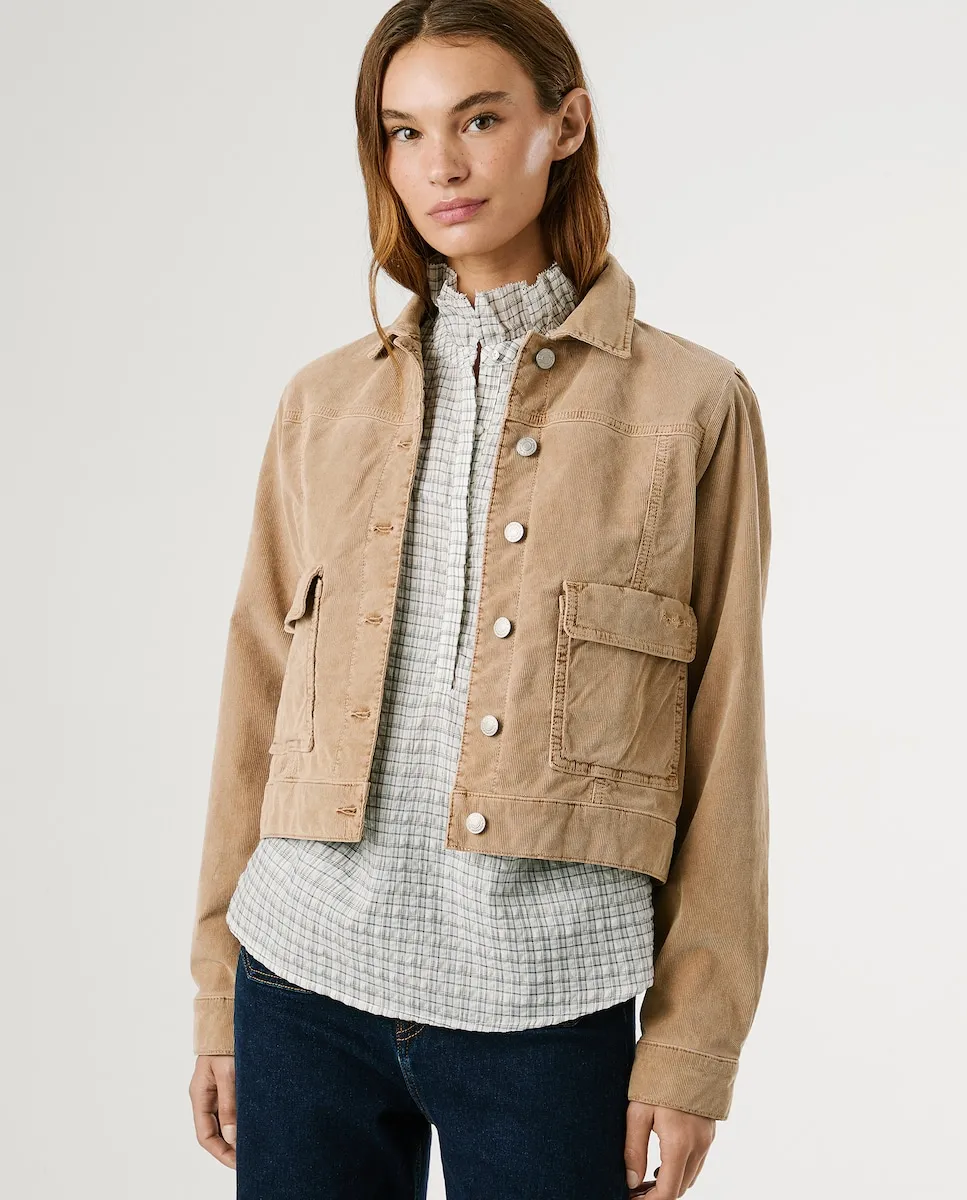 Женская короткая приталенная куртка из эластичной вельветовой ткани Pepe Jeans, бежевый
Женская короткая приталенная куртка из эластичной вельветовой ткани Pepe Jeans, бежевый