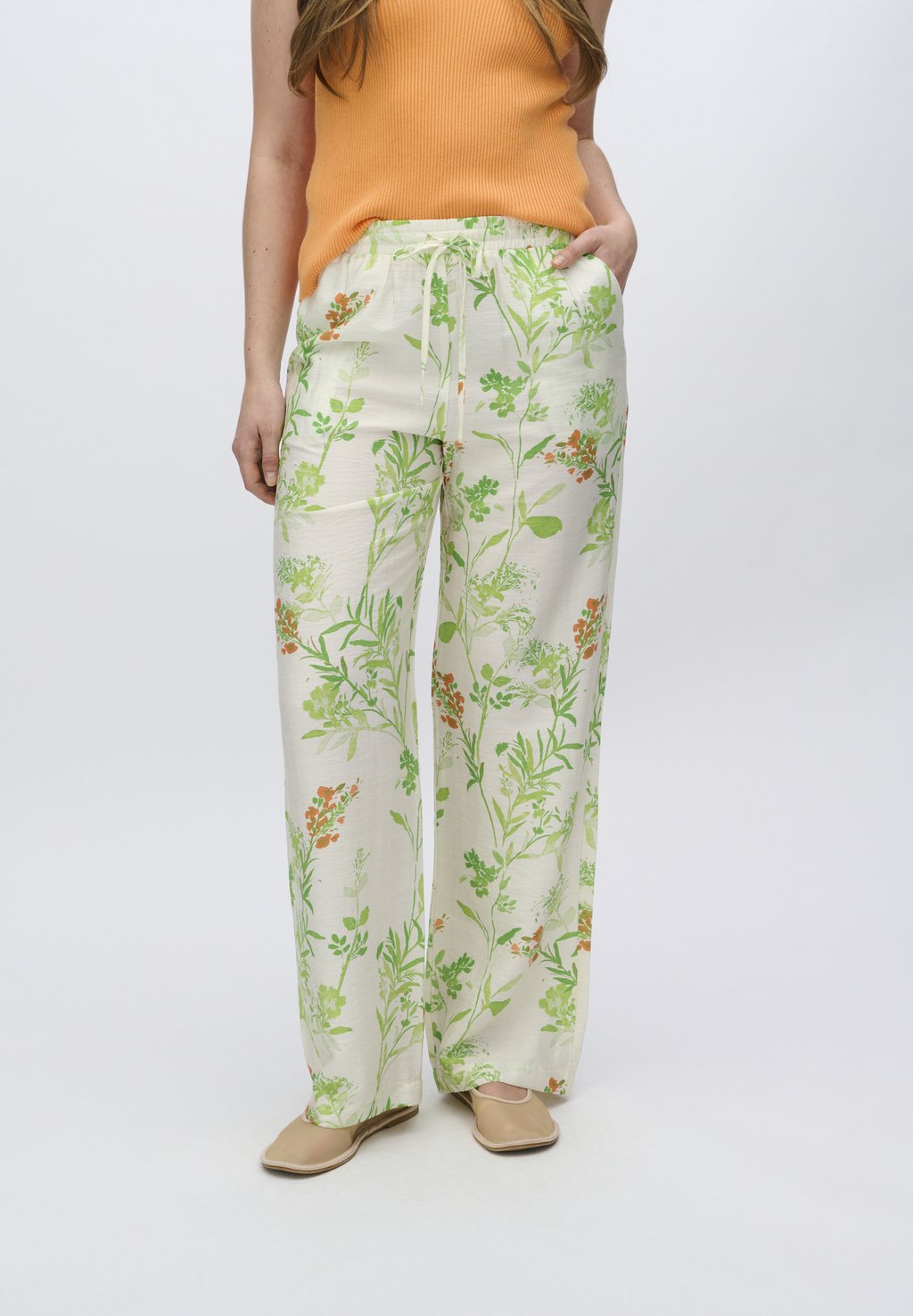 Брюки Moves, белый
Брюки Moves, белый