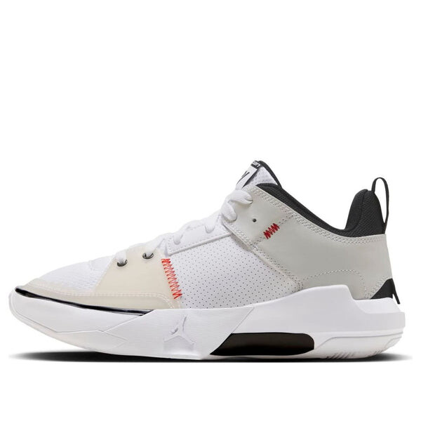 Кроссовки westbrook one take 5 'white black' Air Jordan, белый
Кроссовки westbrook one take 5 'white black' Air Jordan, белый