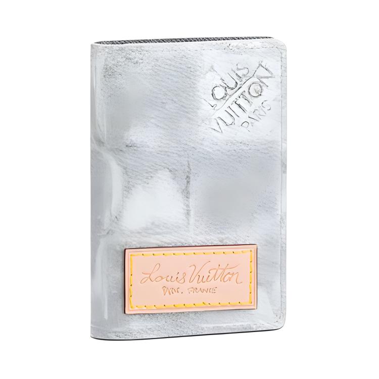 LOUIS VUITTON Карманный органайзер светло-серый
LOUIS VUITTON Карманный органайзер светло-серый