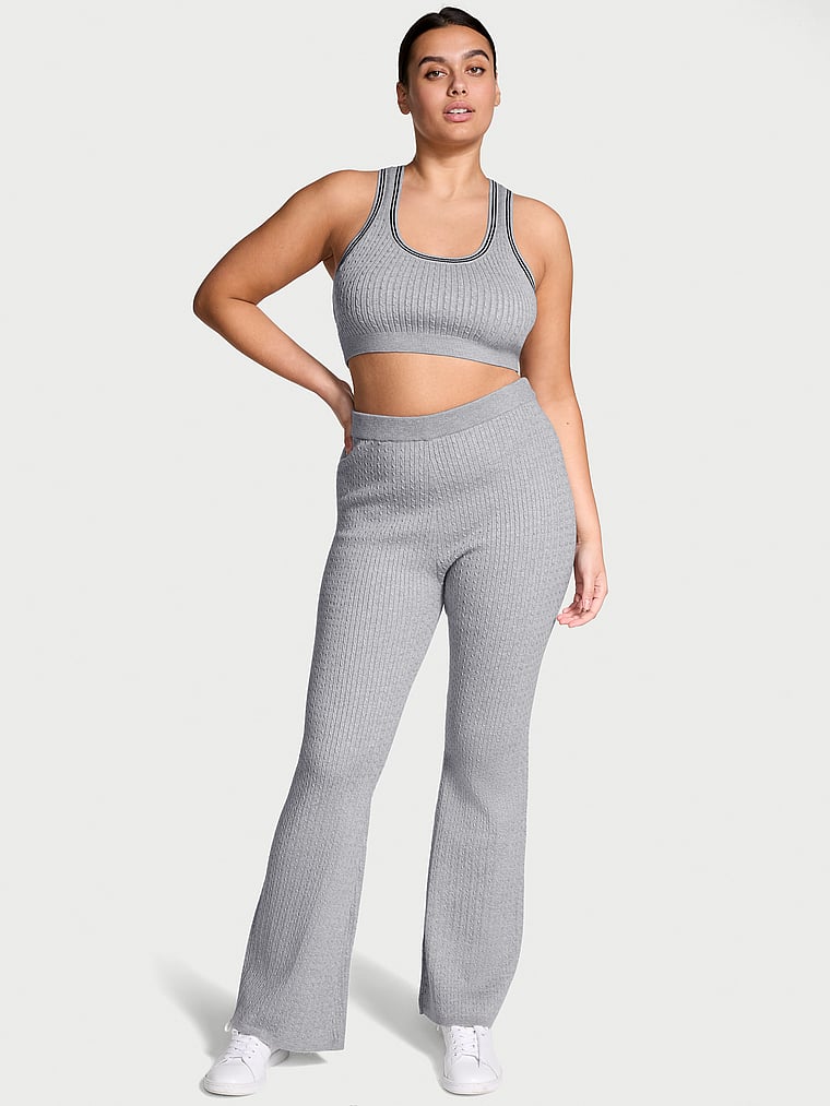 Роскошные расклешенные брюки для отдыха с косичной вязкой Victoria'S Secret, серый
Роскошные расклешенные брюки для отдыха с косичной вязкой Victoria'S Secret, серый