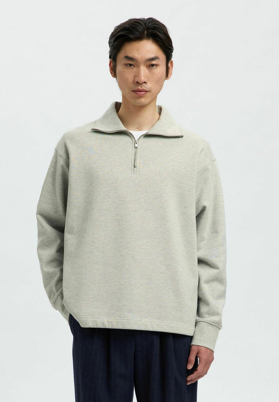 Толстовка Selected Homme SLHRELAXARON HALF ZIP, Light Grey Melange/Light Grey, Серый, Толстовка Selected Homme SLHRELAXARON HALF ZIP, Light Grey Melange/Light Grey
Толстовка Selected Homme SLHRELAXARON HALF ZIP, Light Grey Melange/Light Grey, Серый, Толстовка Selected Homme SLHRELAXARON HALF ZIP, Light Grey Melange/Light Grey