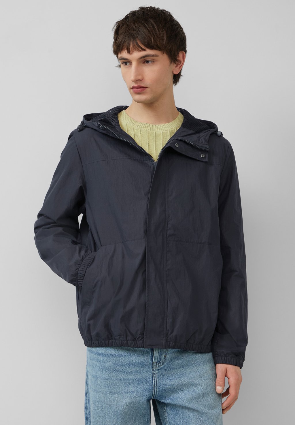 Летняя куртка PACKABLE MIT KAPUZE QS, темно-синий 
Летняя куртка PACKABLE MIT KAPUZE QS, темно-синий