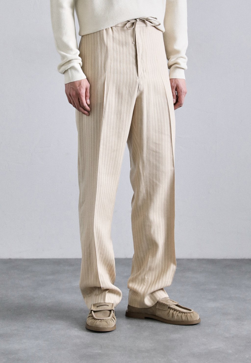 Брюки ISCOVE Tiger of Sweden, бежевый
Брюки ISCOVE Tiger of Sweden, бежевый