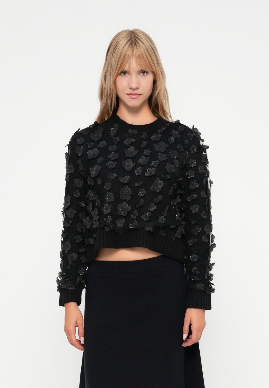 Джемпер ONLY ONLHUA LIFE FLOWER DETAIL O NECK, Black
Джемпер ONLY ONLHUA LIFE FLOWER DETAIL O NECK, Black