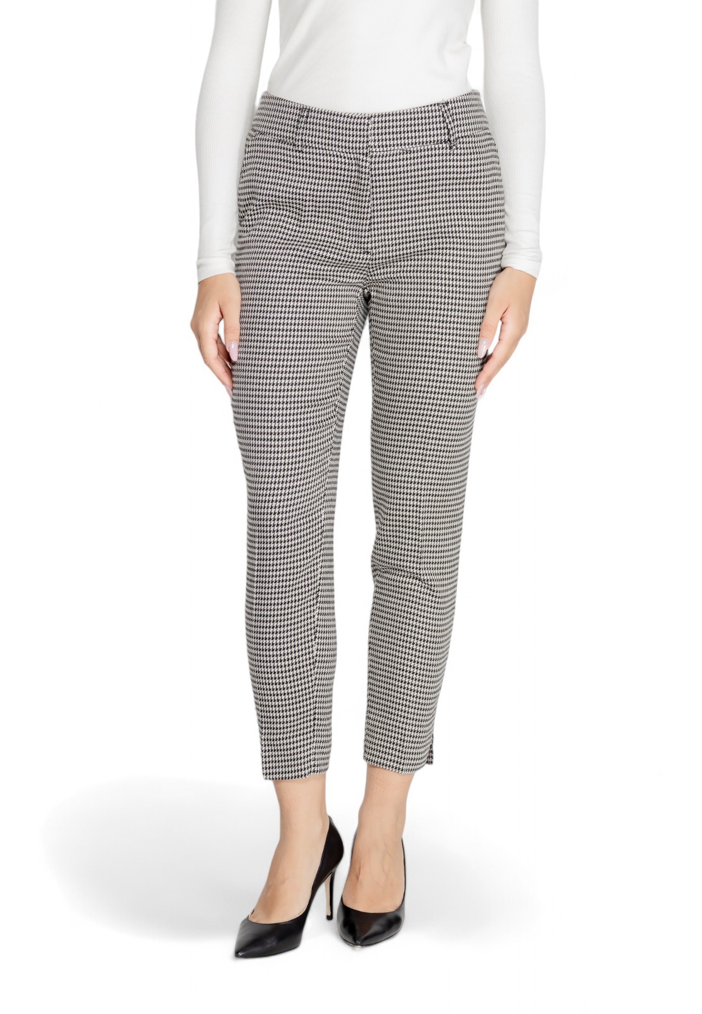 Брюки Only, черный 
Брюки Only, черный