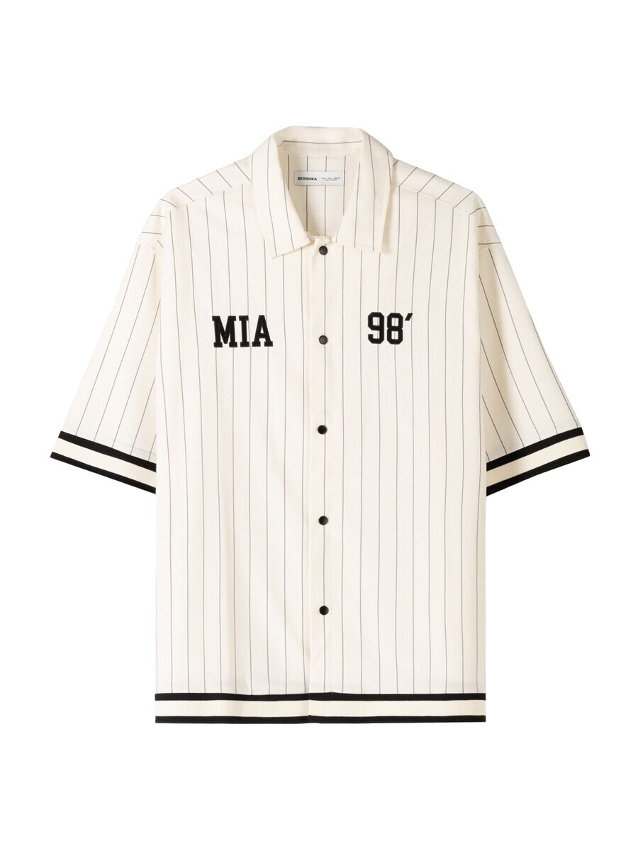 Повседневная рубашка Bershka Comfort fit Button Up Shirt, светло-бежевый
Повседневная рубашка Bershka Comfort fit Button Up Shirt, светло-бежевый