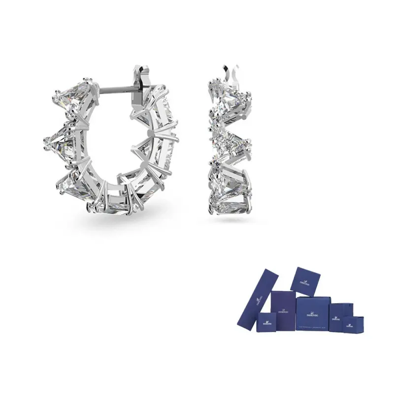 Матричные мини-серьги-кольца Swarovski
Матричные мини-серьги-кольца Swarovski