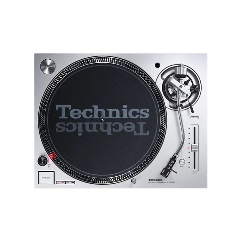Проигрыватель Technics SL-1200MK7
Проигрыватель Technics SL-1200MK7