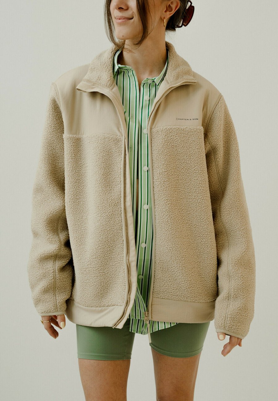 Флисовая куртка Kapten & Son TEDDY FLEECE JACKET, Sandstone/Beige
Флисовая куртка Kapten & Son TEDDY FLEECE JACKET, Sandstone/Beige