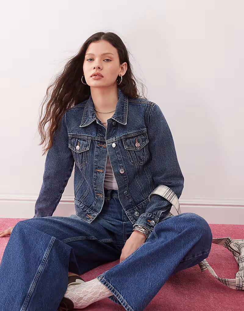 Джинсовая куртка-девушка Miss Selfridge цвета индиго, Фиолетовый, Джинсовая куртка-девушка Miss Selfridge цвета индиго
Джинсовая куртка-девушка Miss Selfridge цвета индиго, Фиолетовый, Джинсовая куртка-девушка Miss Selfridge цвета индиго