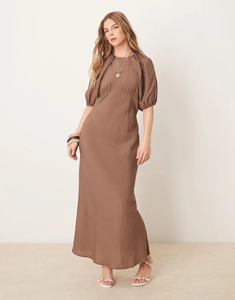 Макси-платье с открытыми спинками и рукавами-фонариками коричневого цвета ASOS DESIGN
Макси-платье с открытыми спинками и рукавами-фонариками коричневого цвета ASOS DESIGN