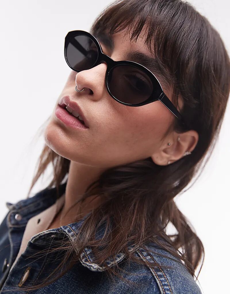 Более тонкие солнцезащитные очки «кошачий глаз» черного цвета & Other Stories
Более тонкие солнцезащитные очки «кошачий глаз» черного цвета & Other Stories