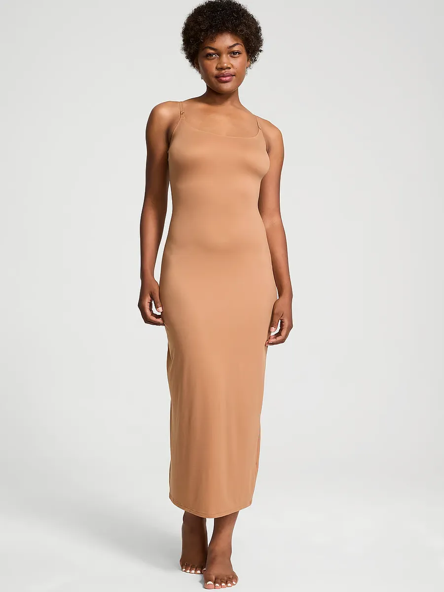 BODYWEAR от Victoria с инновационным платьем-комбинацией FeatherSoft Victoria'S Secret, цвет TOFFEE
BODYWEAR от Victoria с инновационным платьем-комбинацией FeatherSoft Victoria'S Secret, цвет TOFFEE