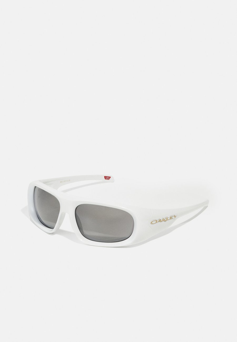 Солнцезащитные очки Oakley BELLEVILLE UNISEX, Pearl White/White
Солнцезащитные очки Oakley BELLEVILLE UNISEX, Pearl White/White