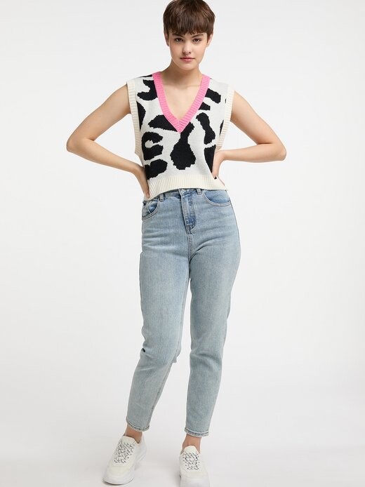 Свитер-Жилет Mymo, экрю
Свитер-Жилет Mymo, экрю