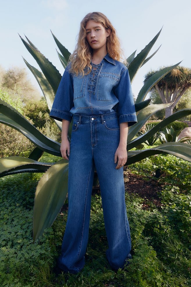 Расклешенные джинсы H&M, синий
Расклешенные джинсы H&M, синий