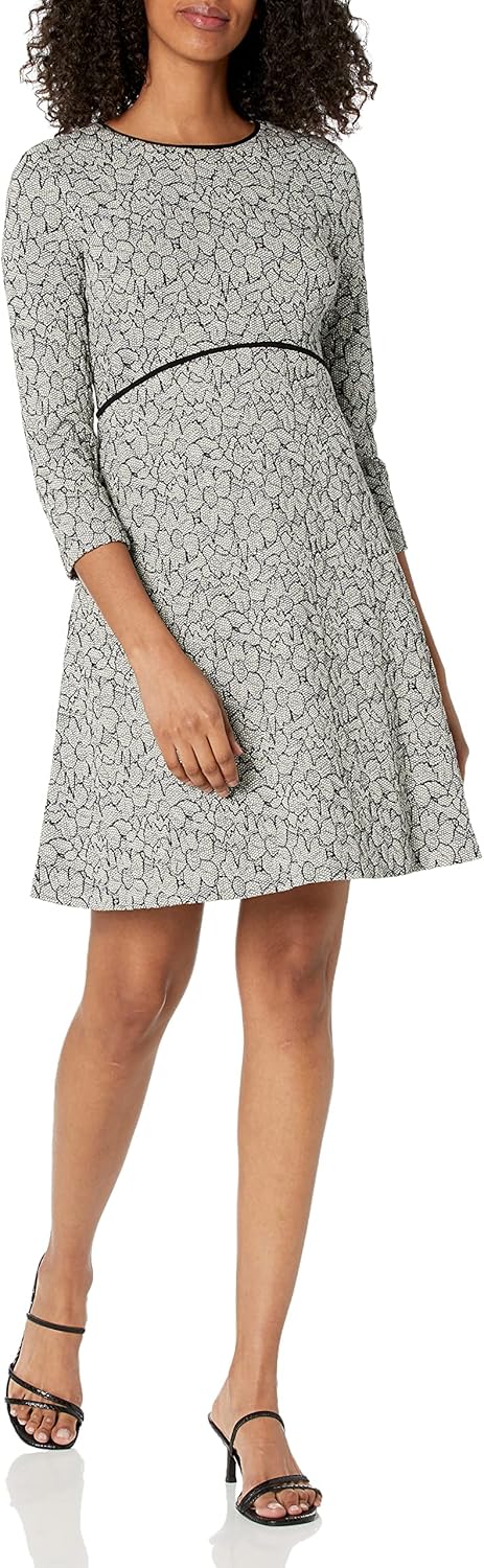 Женское платье Tommy Hilfiger Humming Garden, Ivory/Black
Женское платье Tommy Hilfiger Humming Garden, Ivory/Black