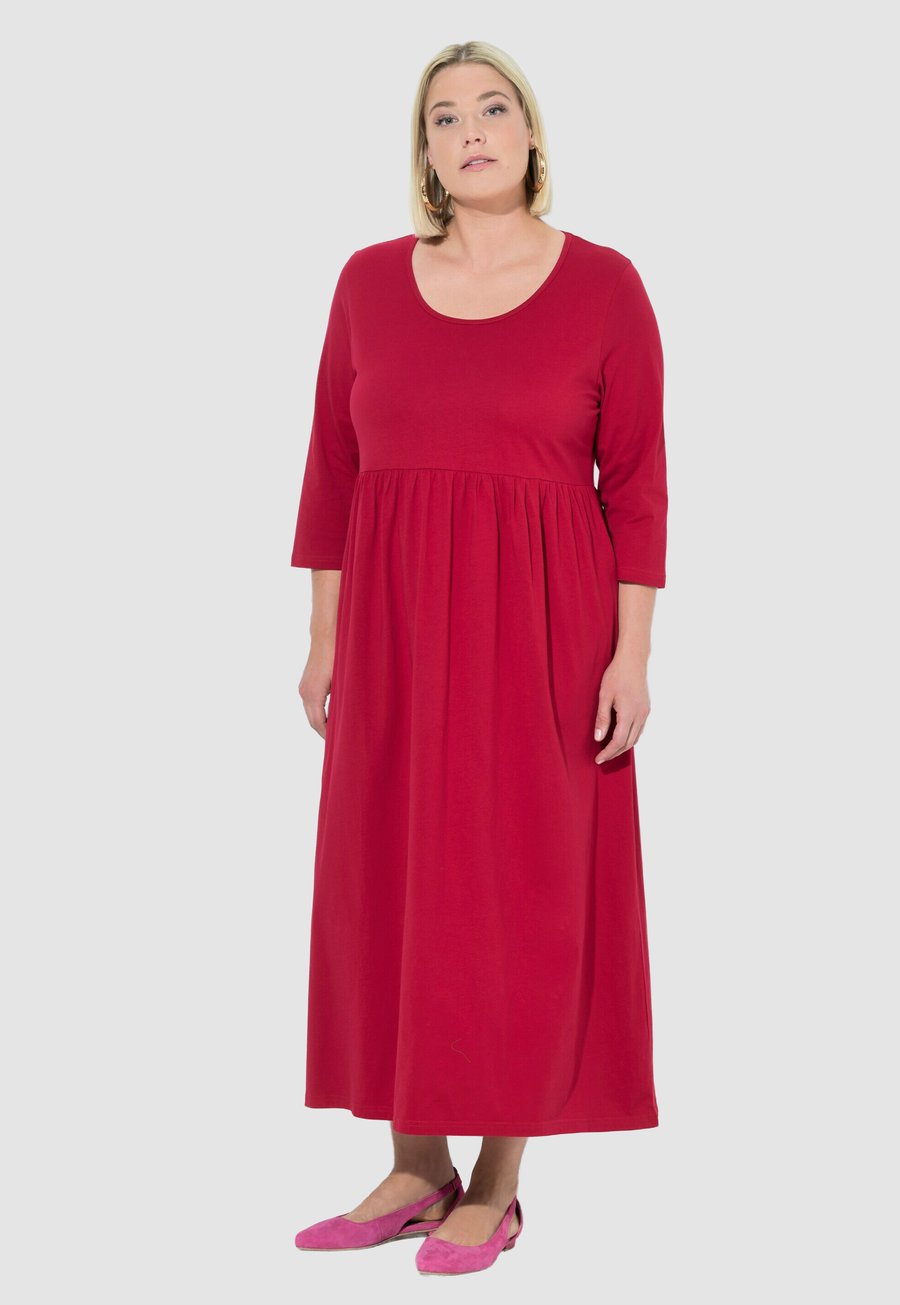 Платье Ulla Popken 3/4 SLEEVE EMPIRE, Ruby Red/Red
Платье Ulla Popken 3/4 SLEEVE EMPIRE, Ruby Red/Red