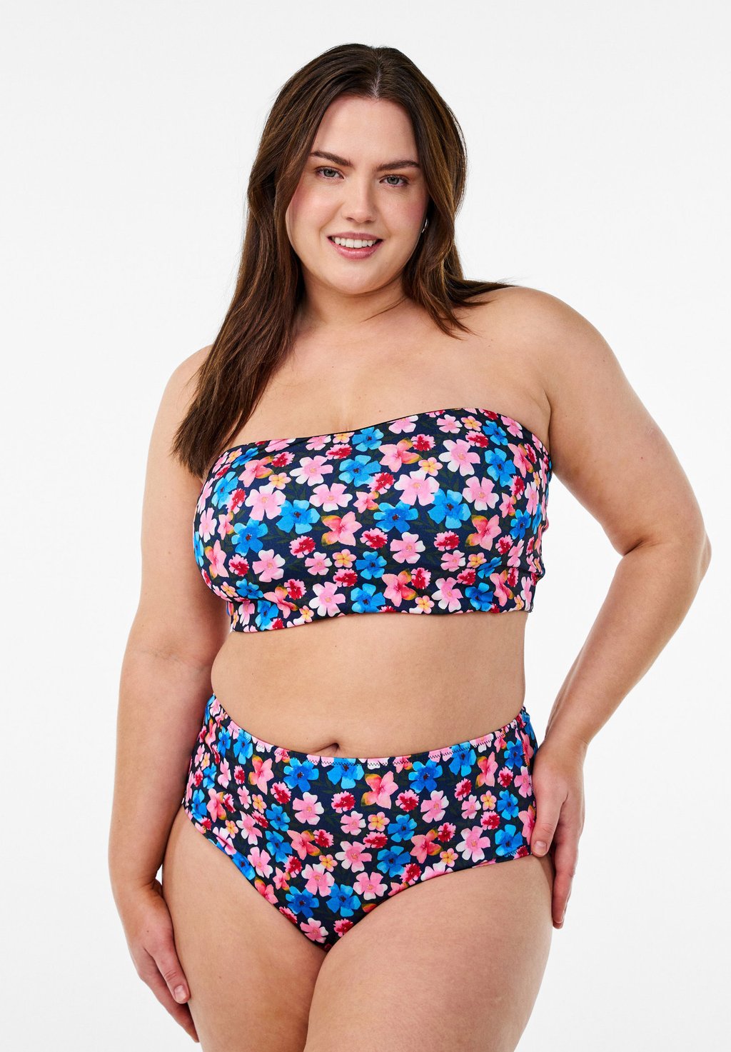 Плавки бикини HOCH TAILLIERT MIT FLORALEM MUSTER Zizzi, светло-красный
Плавки бикини HOCH TAILLIERT MIT FLORALEM MUSTER Zizzi, светло-красный