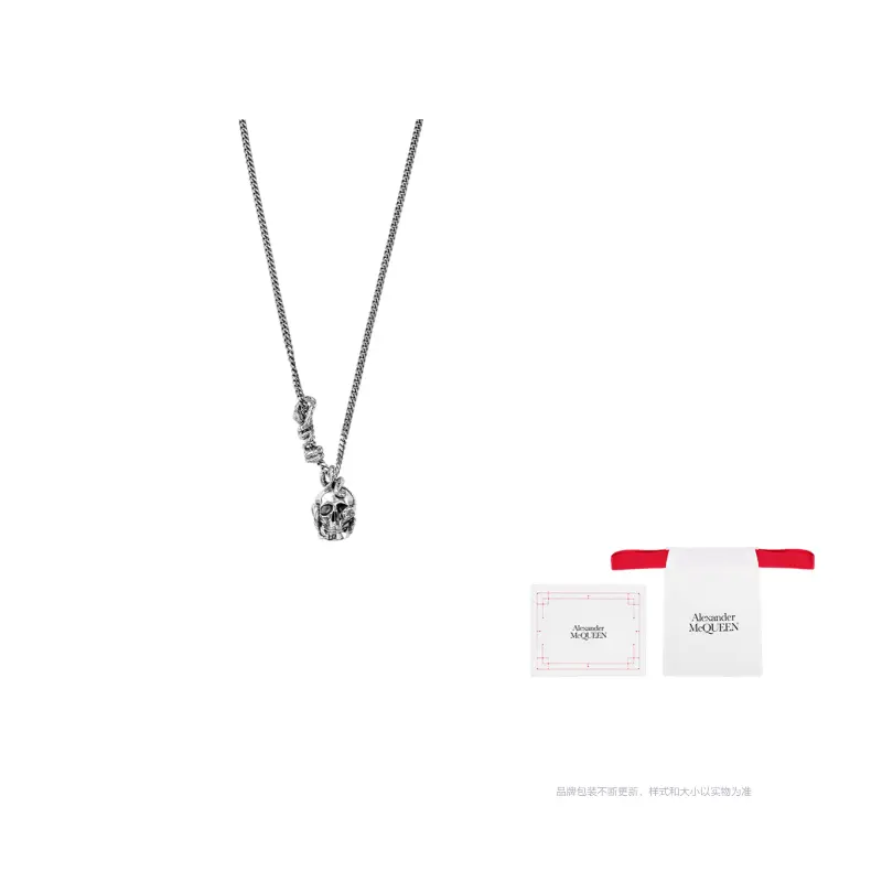 Ожерелье Alexander McQueen
Ожерелье Alexander McQueen