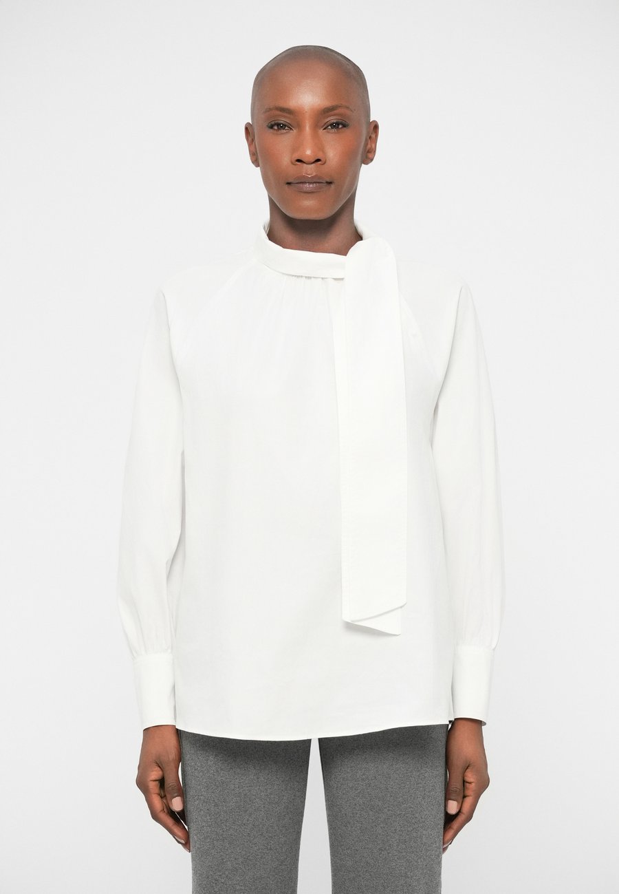 Блуза Weekend Max Mara BURGOS CAMICIA, Bianco Ottico/Off-White
Блуза Weekend Max Mara BURGOS CAMICIA, Bianco Ottico/Off-White